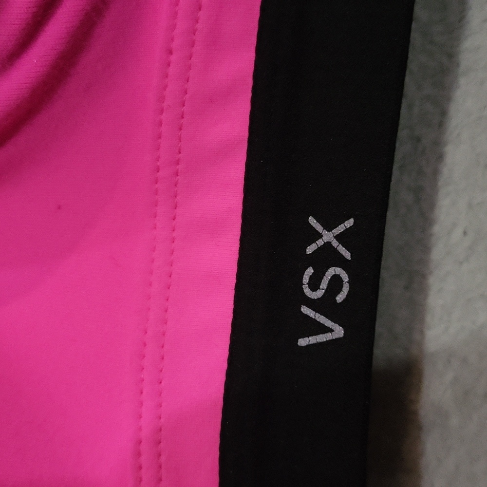 Victoria's Secret Short Bra - Picture 4 of 11